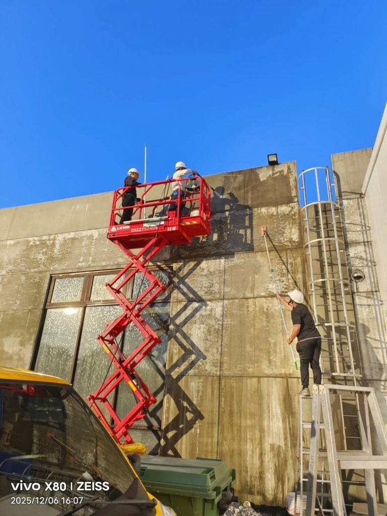 台中店面外牆清潔