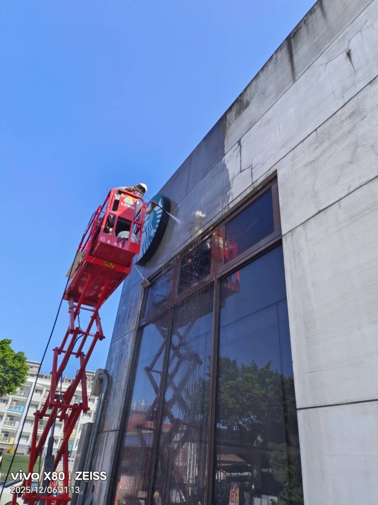 台中玻璃清潔服務